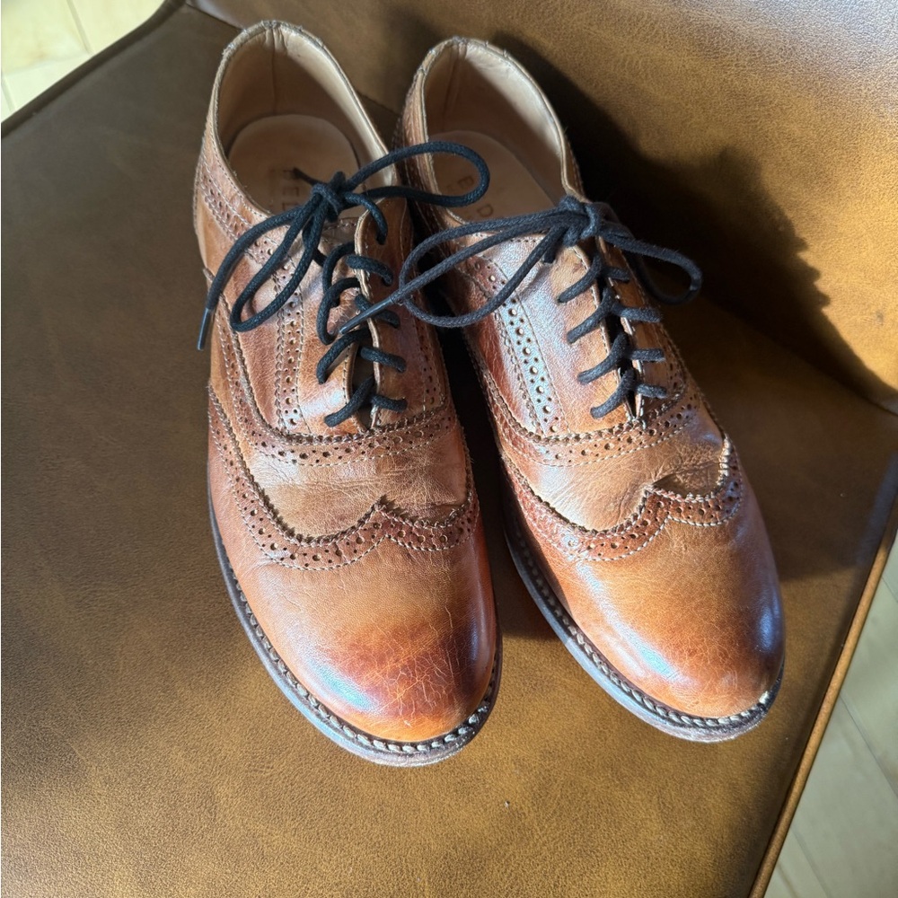 BED|STU Brown Leather Flats with Handcrafted Detailing